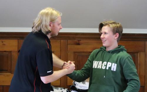 Headcoach Tomáš Tůma welcomes aspirant Lucas Riis Bach in the team.