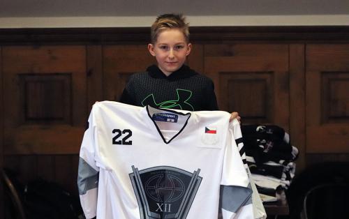 #22 David Dočekal (AA) presented for new AA-marked jersey